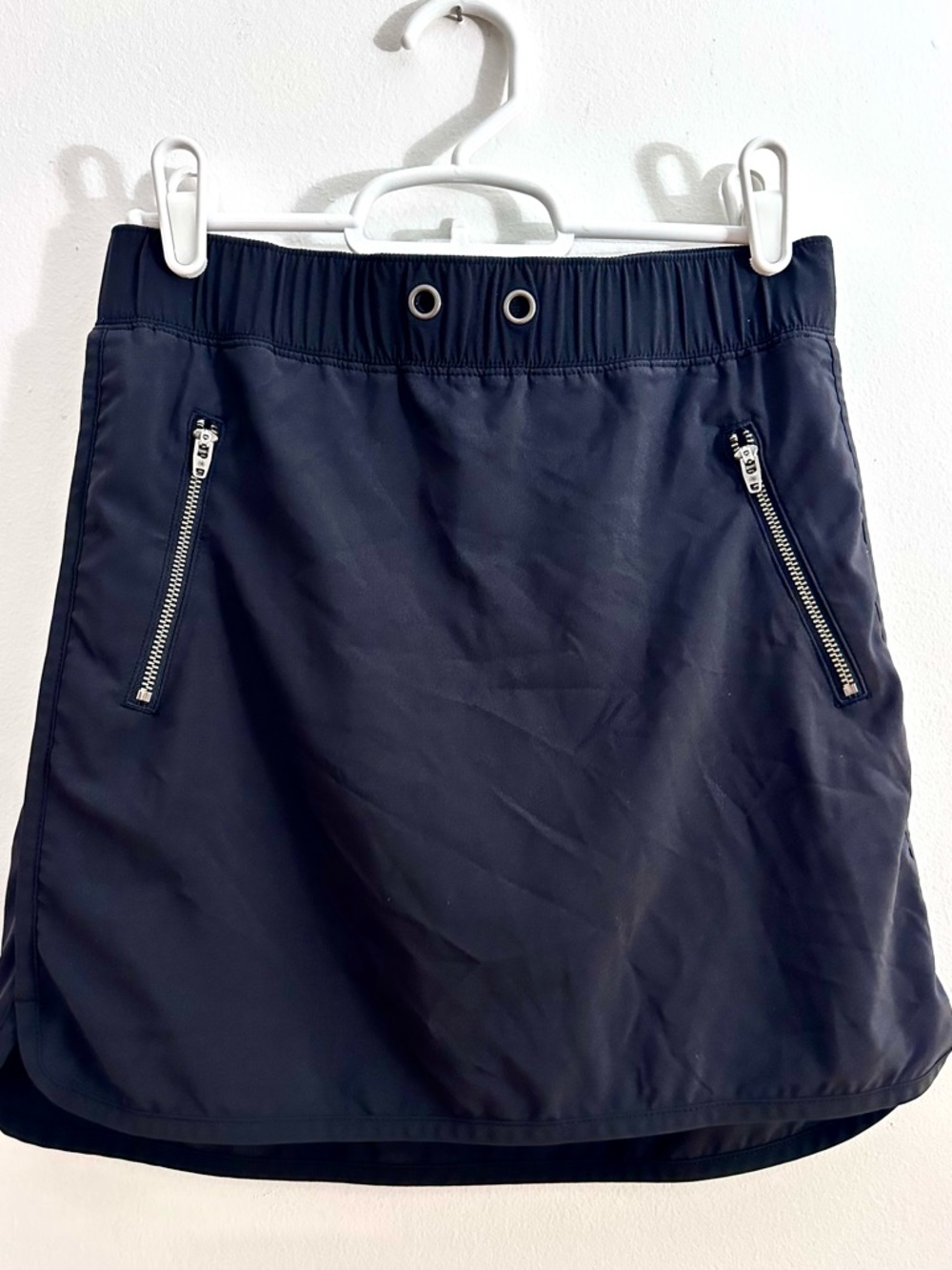 ATHLETA Black Stretch-In Athletic Skort XXS Zipper Pockets Tennis Golf 67619